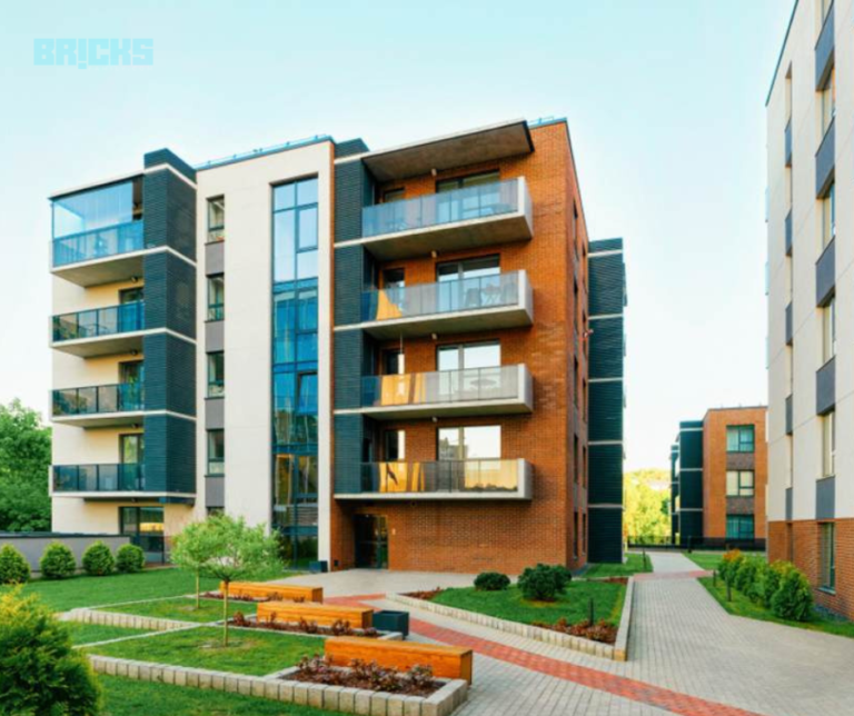 Key Differences between Flat and Apartment Flat vs Apartment