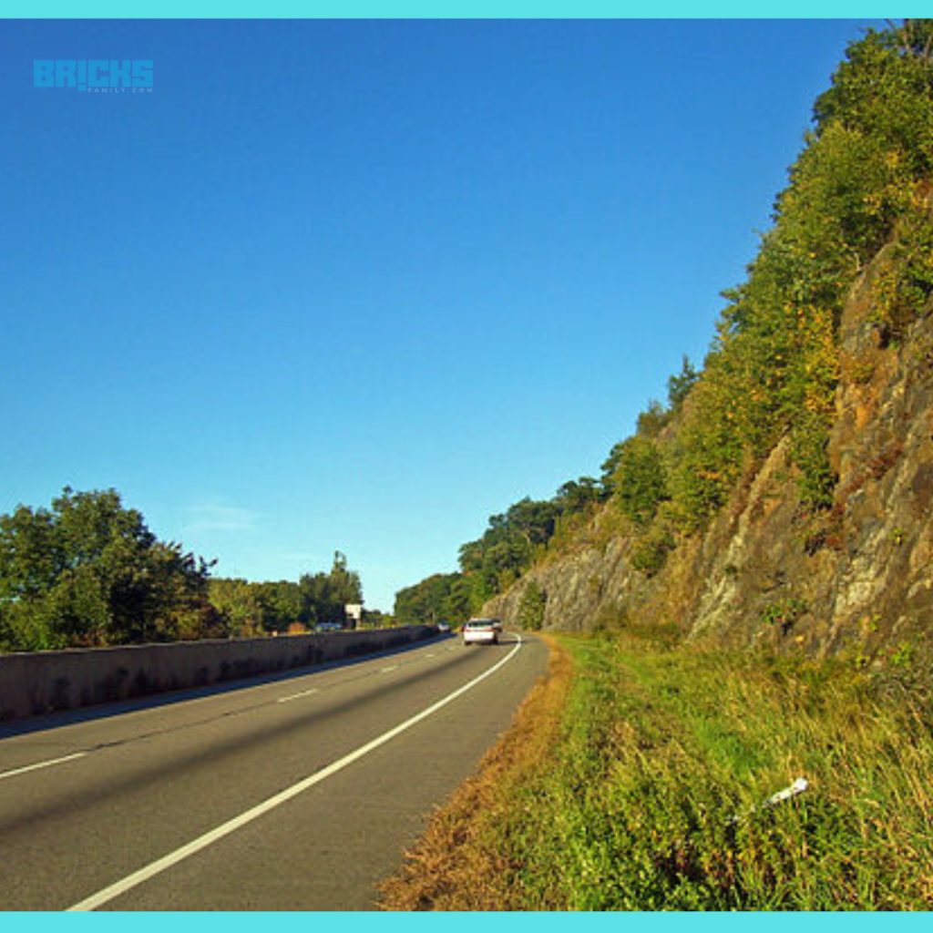 US 6 climbing into Hudson Highlands outside New York