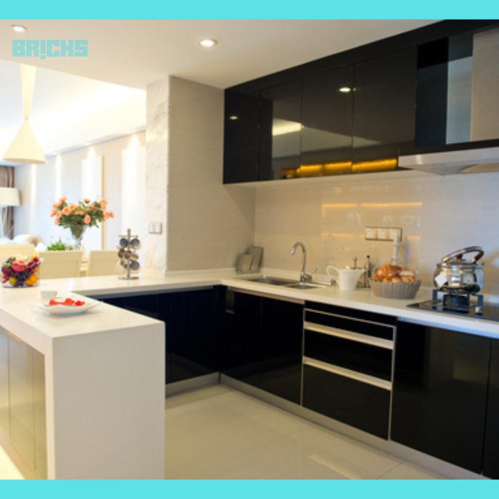 A contemporary, clutter-free kitchen as per feng shui