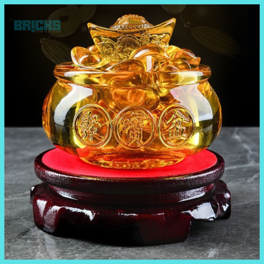 When choosing a glass Feng Shui Money Bowl make sure it is not transparent 

