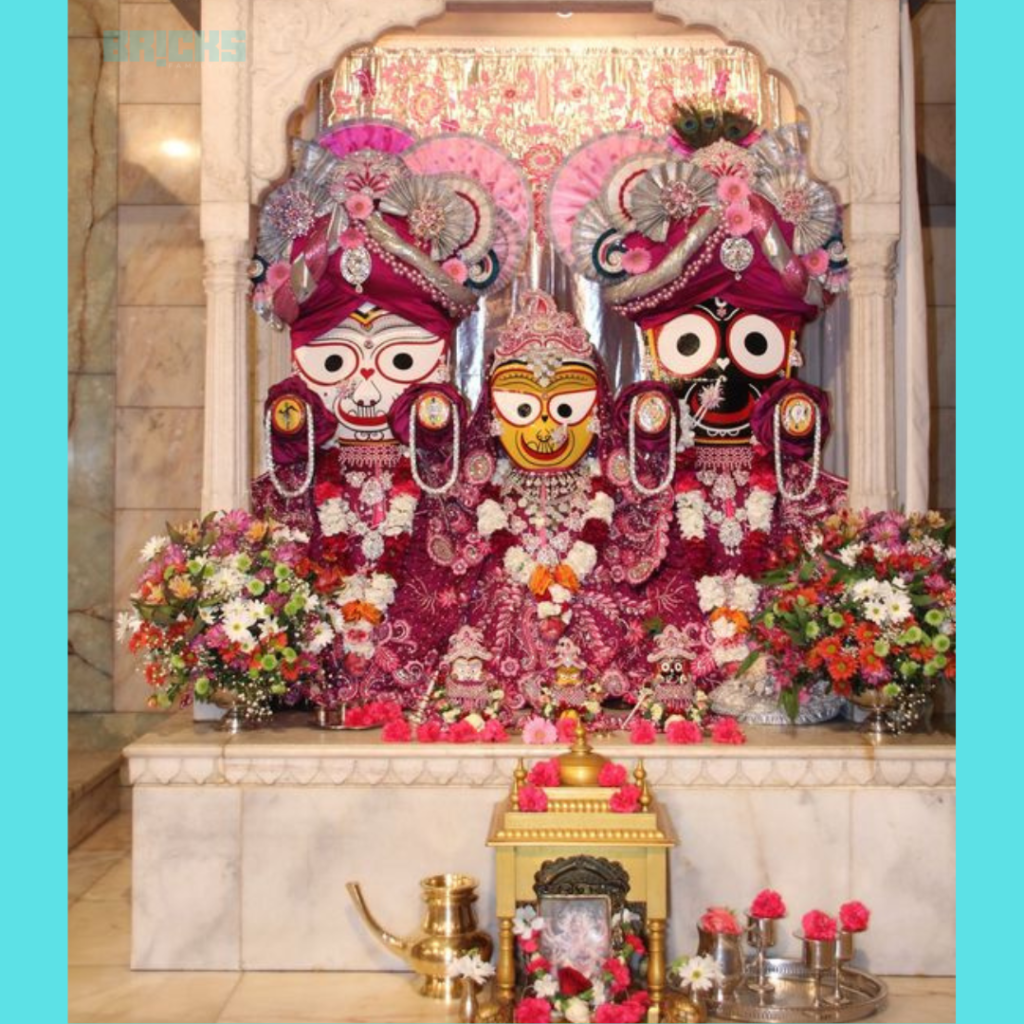 Lord Jagannath Puri Idols with Fresh Flower Offerings