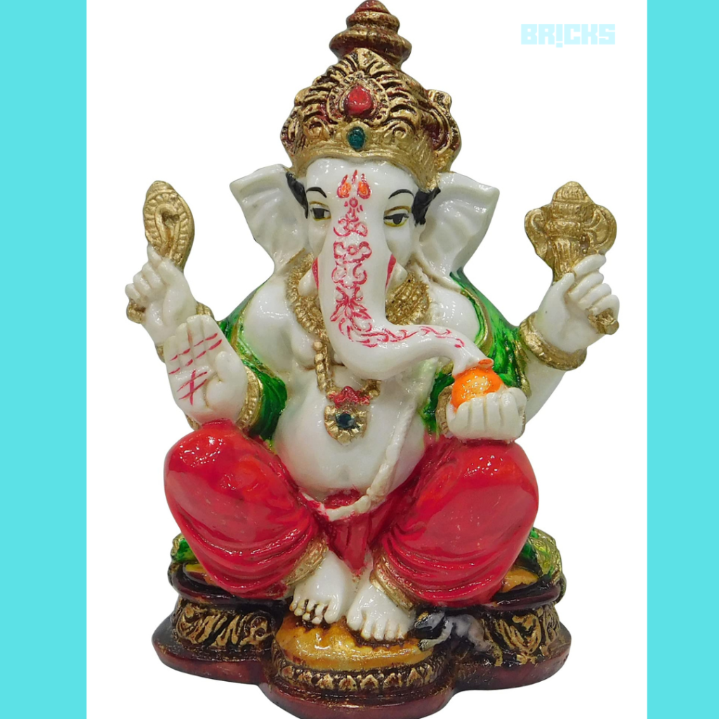 A Ganesha murti must ideally face the north