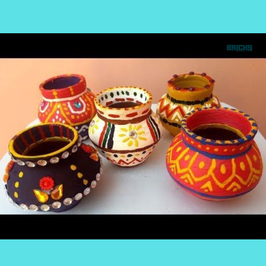 Decorative pots for Karwa Chauth decoration ideas 